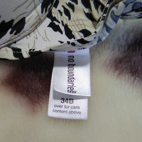 No Boundaries, George (34B) - Picture 4 of 6